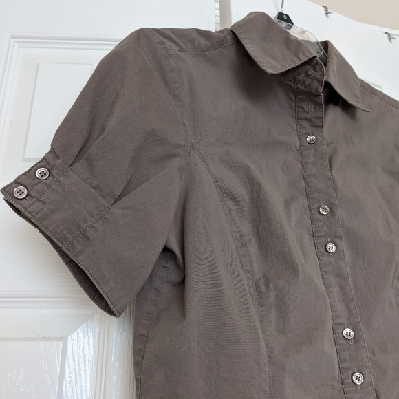 The Limited - short sleeve button up blouse - Picture 2 of 3
